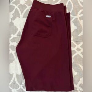 Figs women’s Livingston scrub pants